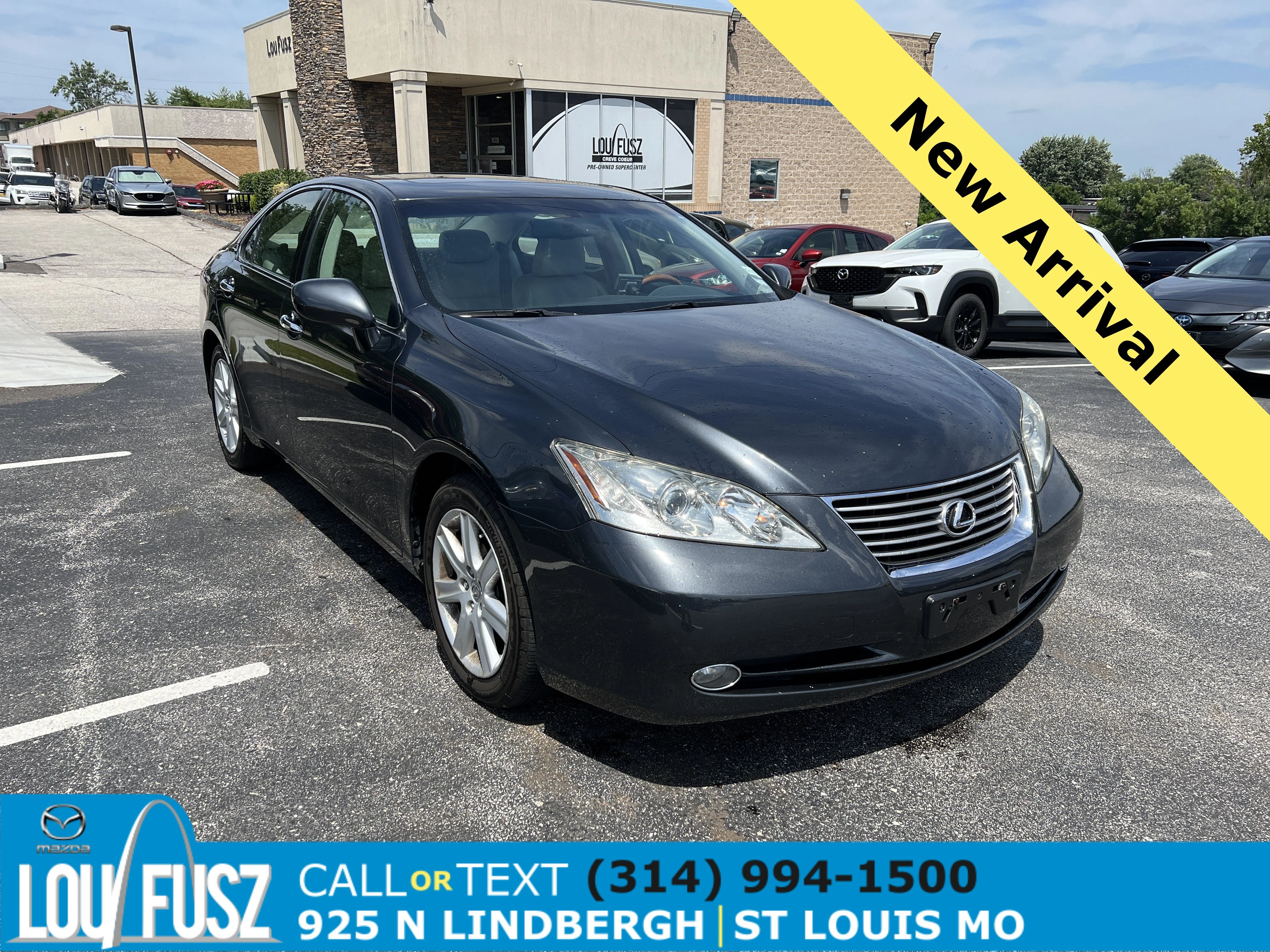 Used 2008 Gray Lexus 350 image 1