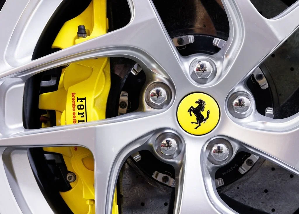 Certified Used 2019 Rosso Corsa Ferrari Base image 26