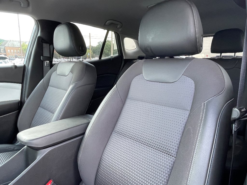 Used 2025 Sterling Gray Metallic Chevrolet LT image 12