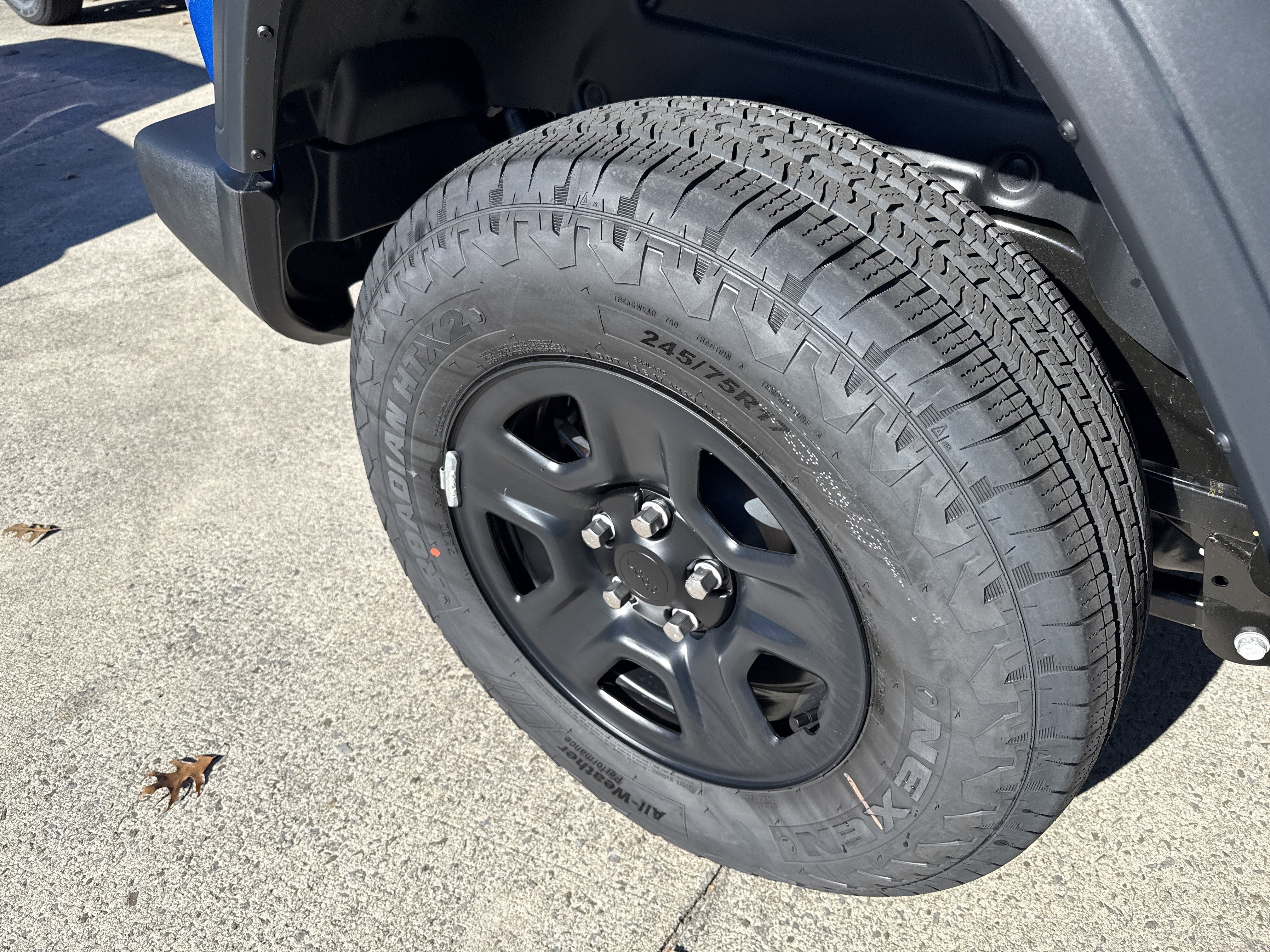 New 2026 Hydro Blue Pearlcoat Jeep Sport image 18