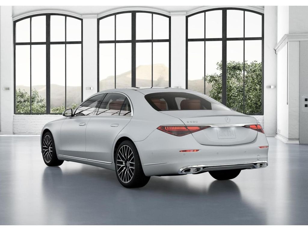 New 2026 White Mercedes-Benz S 580 image 28