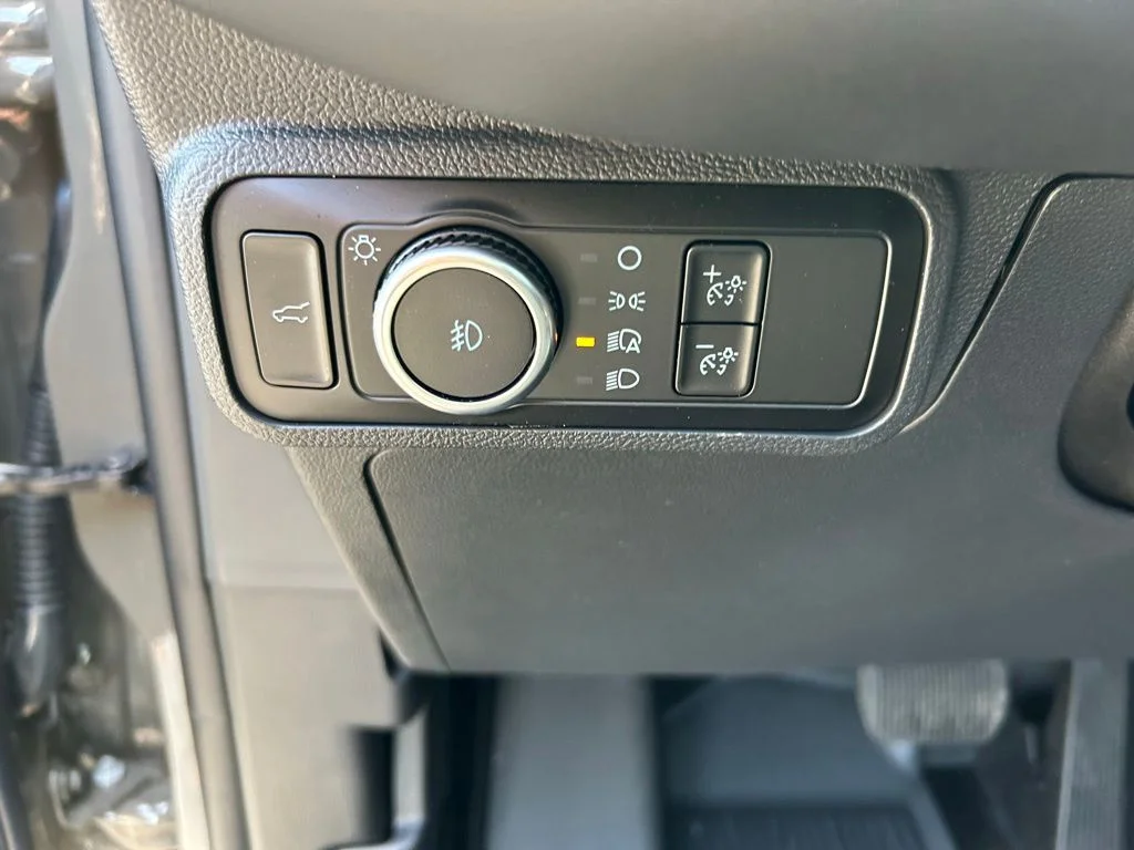 New 2026 Marsh Gray Ford Tremor image 18