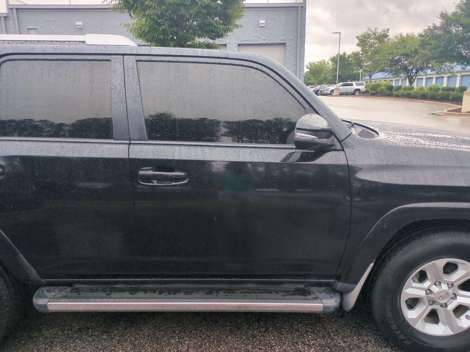 Used 2016 Midnight Black Metallic Toyota SR5 Premium image 37
