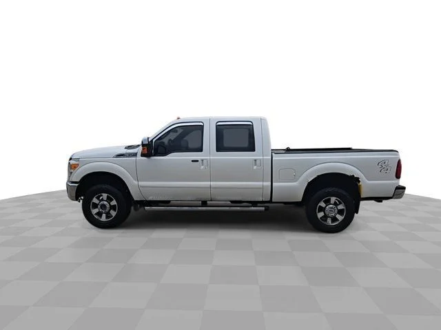 Used 2011 White Ford Lariat image 5