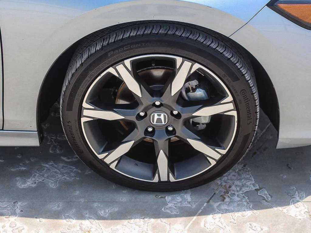 2025 Honda Civic Sport - Photo 10