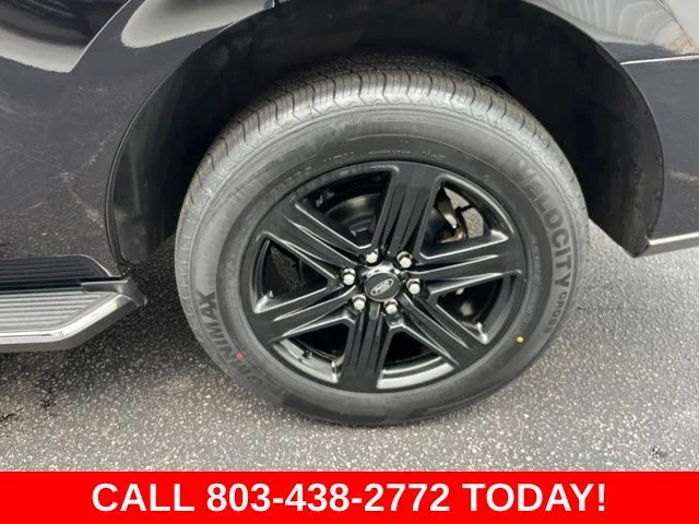 Used 2021 Black Ford XLT image 37
