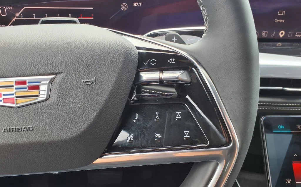 Used 2025 Black Cadillac Sport image 26