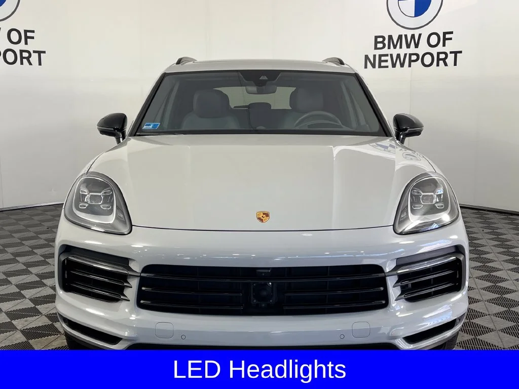 Used 2021 Chalk Porsche Base image 8