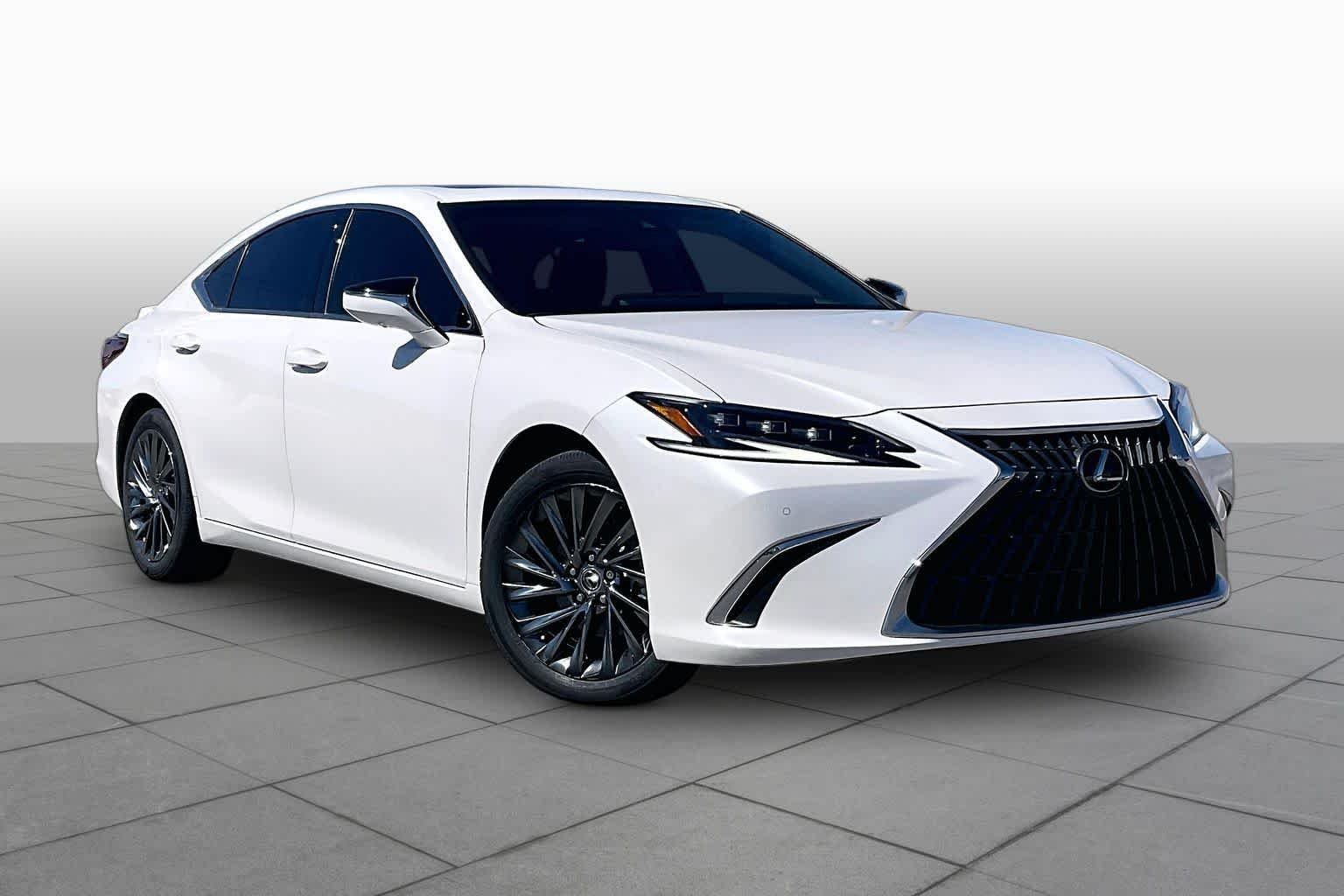 Used 2024 Eminent White Pearl Lexus Luxury image 3