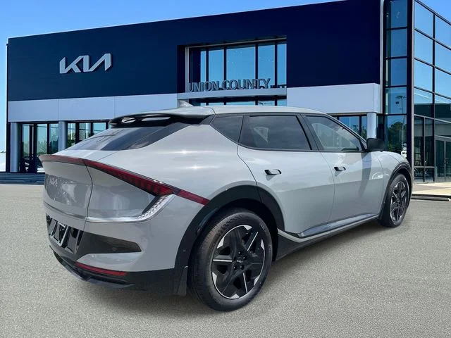 New 2026 Gray Kia Wind image 6