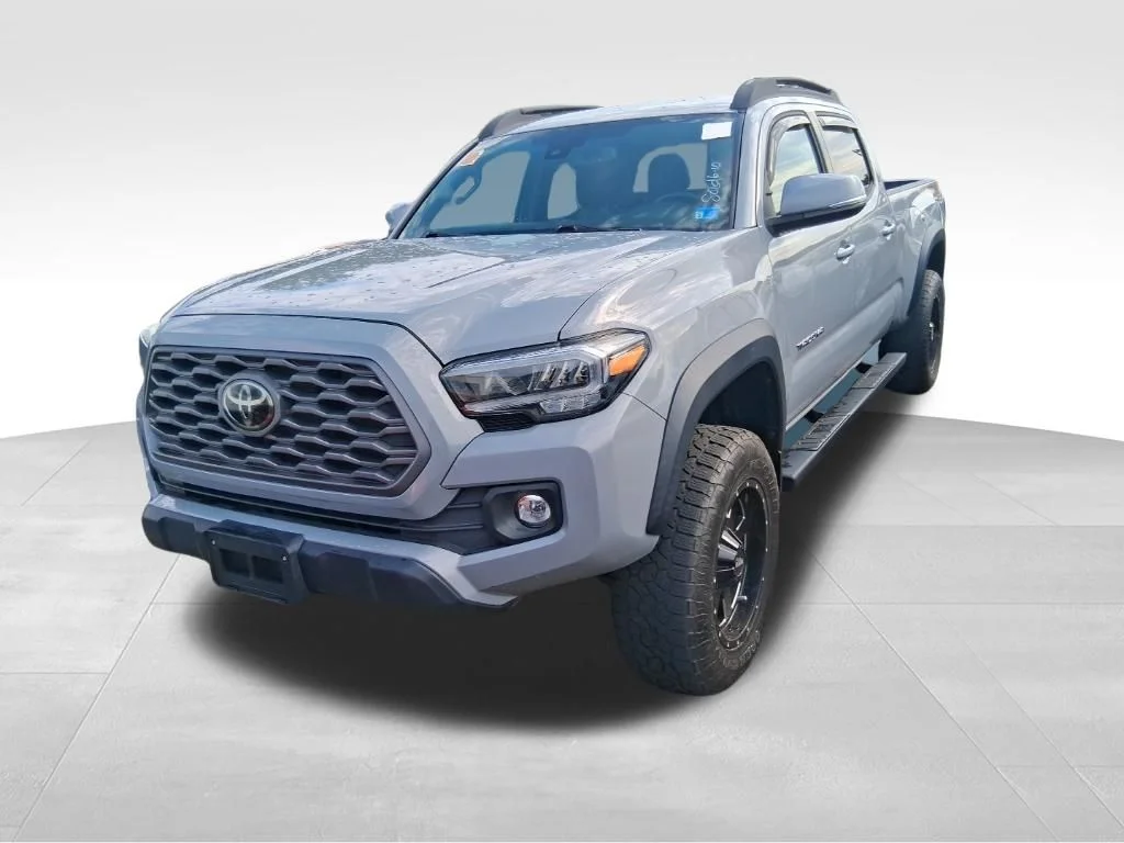 Used 2021  Toyota TRD Off-Road image 15