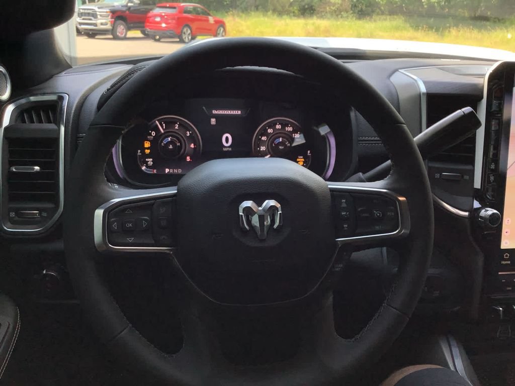 2025 RAM 2500 Laramie - Photo 15