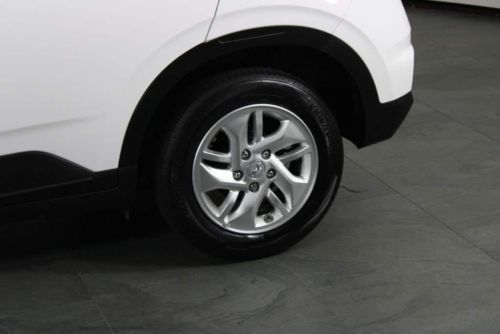 Certified Used 2024 White Hyundai SE image 15