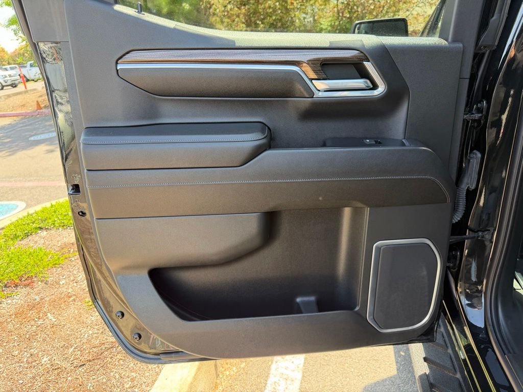Used 2023 Black Chevrolet LT Trail Boss image 30