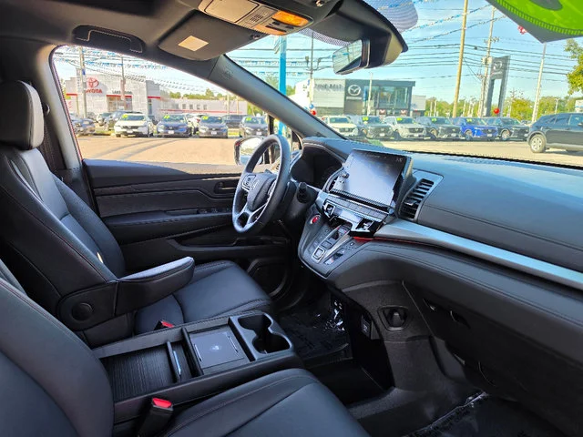 2025 Honda Odyssey Sport L - Photo 12