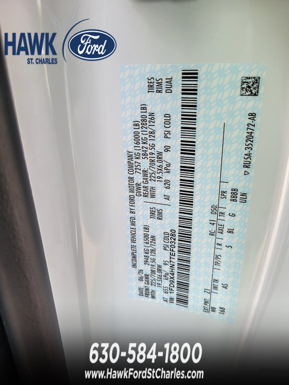New 2026 Oxford White Ford F-450® XL image 18