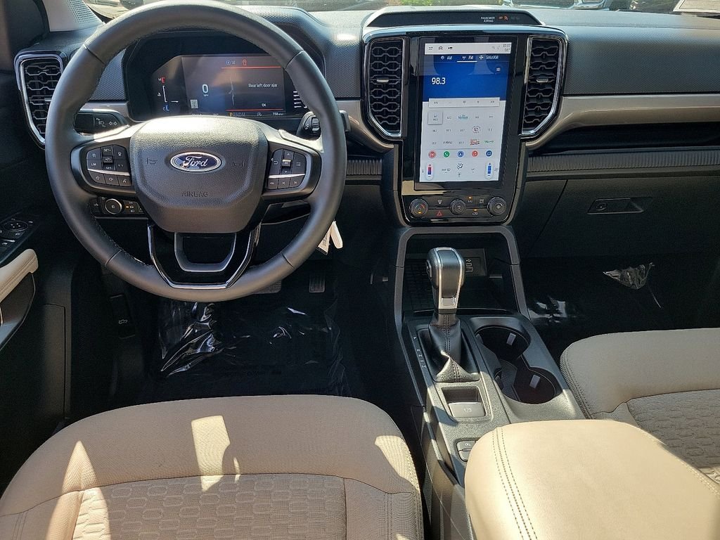 2024 Ford Ranger XLT photo 2