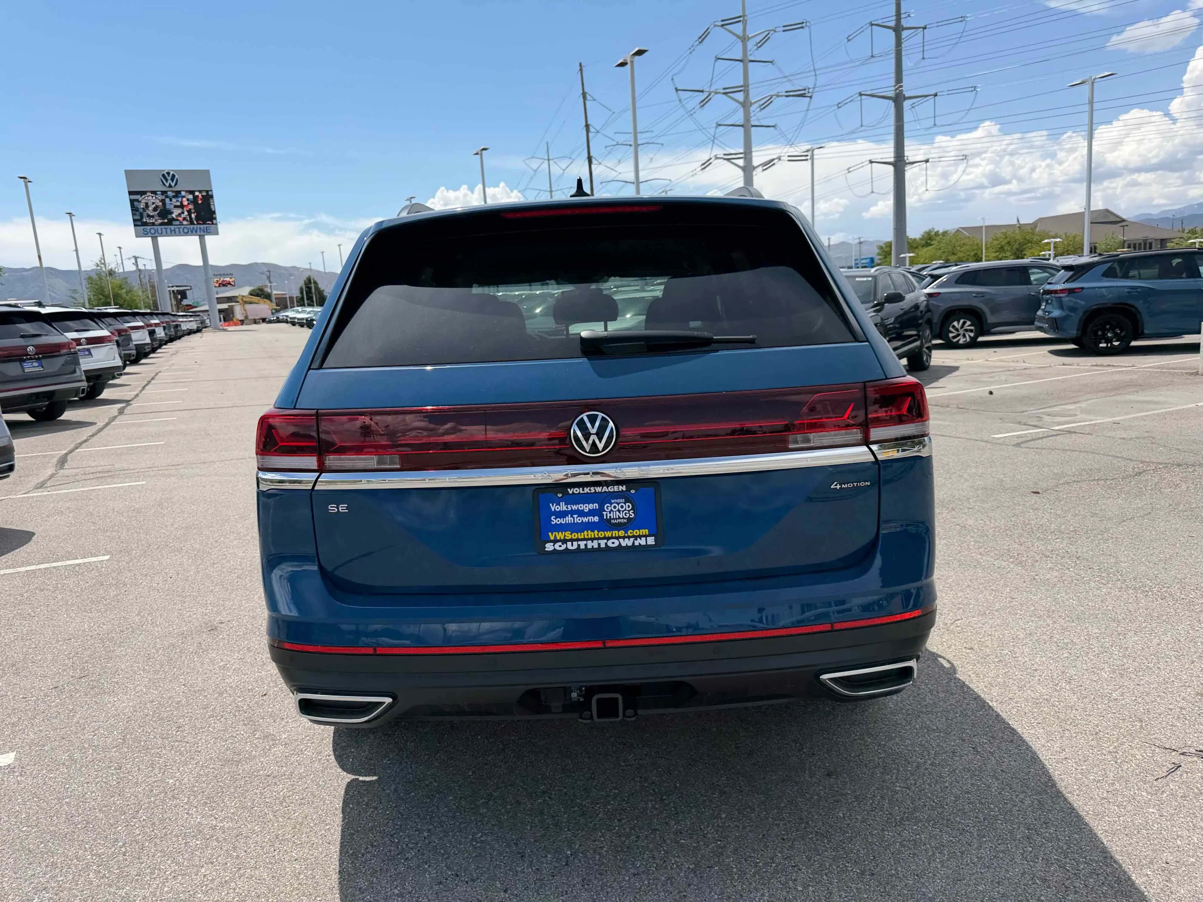 New 2026 Blue Volkswagen 2.0T SE w/Technology image 6