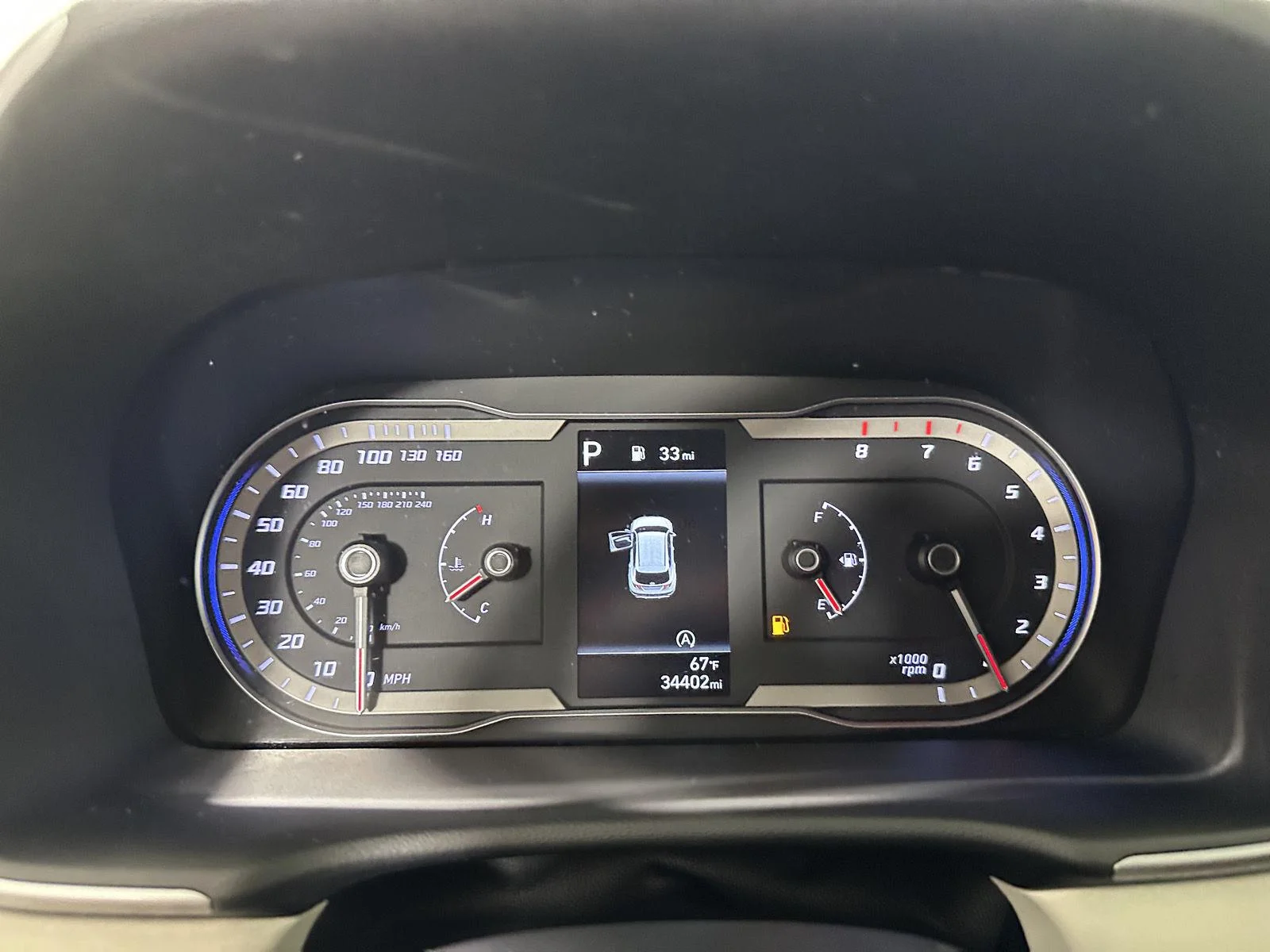 Used 2023 Phantom Black Hyundai SEL image 17