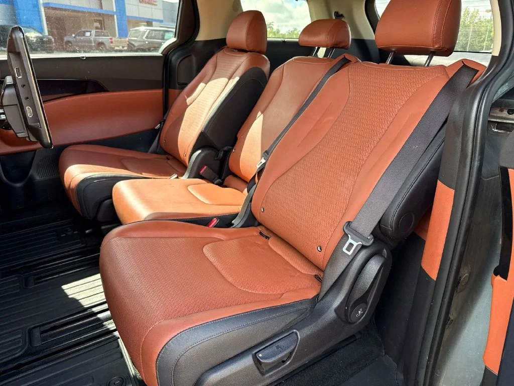 Used 2023 Blue Kia SX Prestige image 19