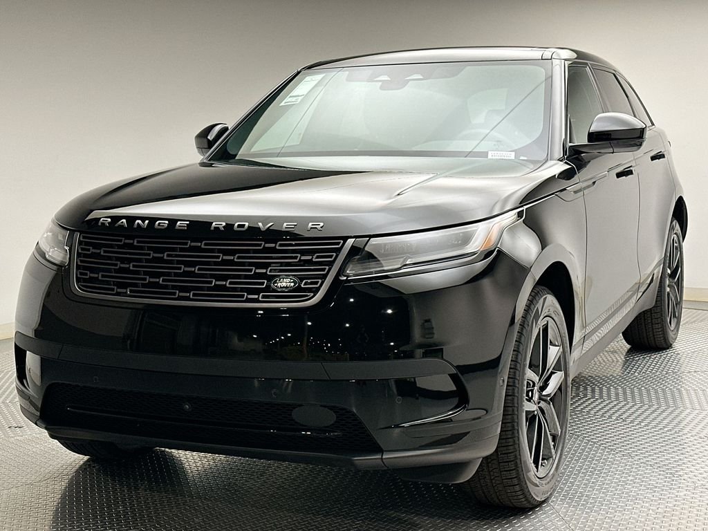 New 2026 Santorini Black Metallic Land Rover S image 1