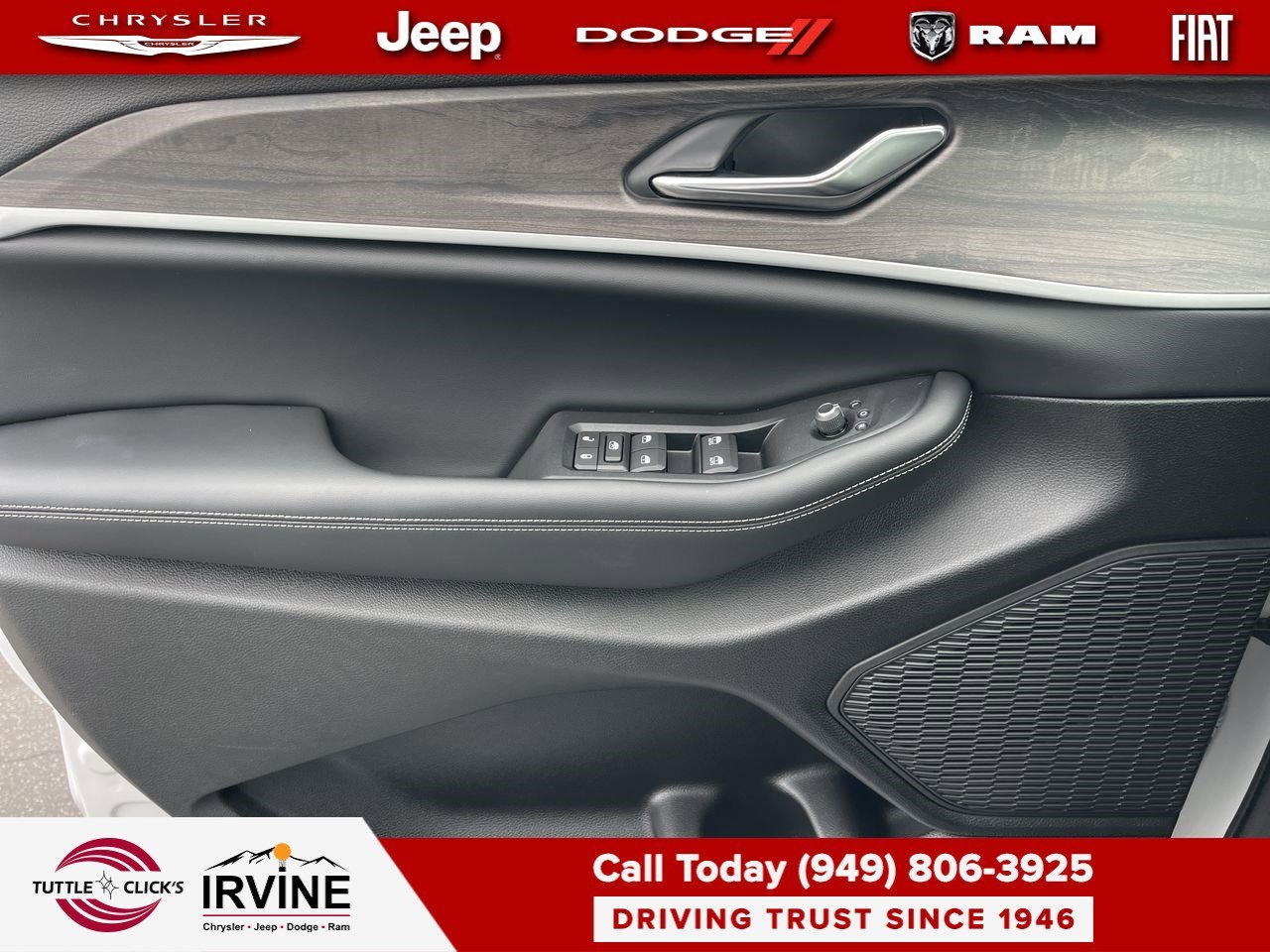 Used 2026 Bright White Clearcoat Jeep Laredo Altitude image 20
