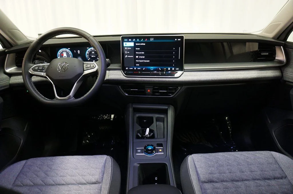 2025 Volkswagen Tiguan S - Photo 11