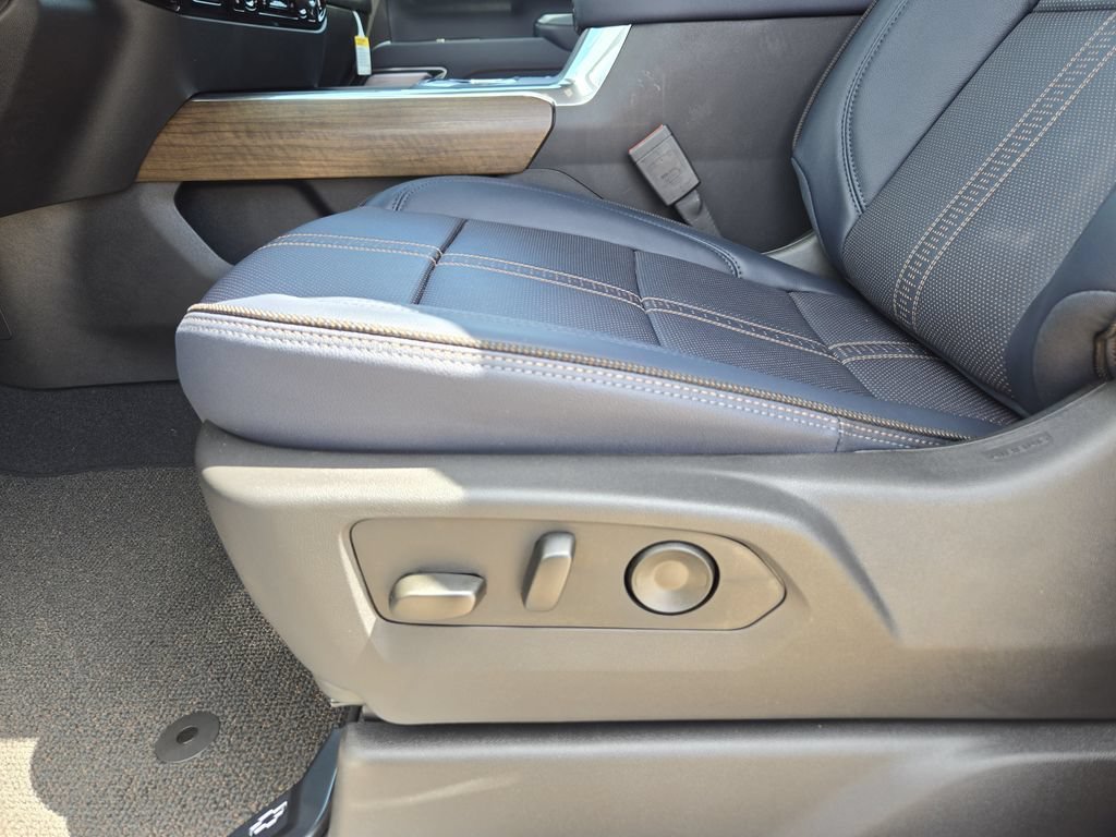 2026 Chevrolet Silverado 2500 HD High Country - Photo 13