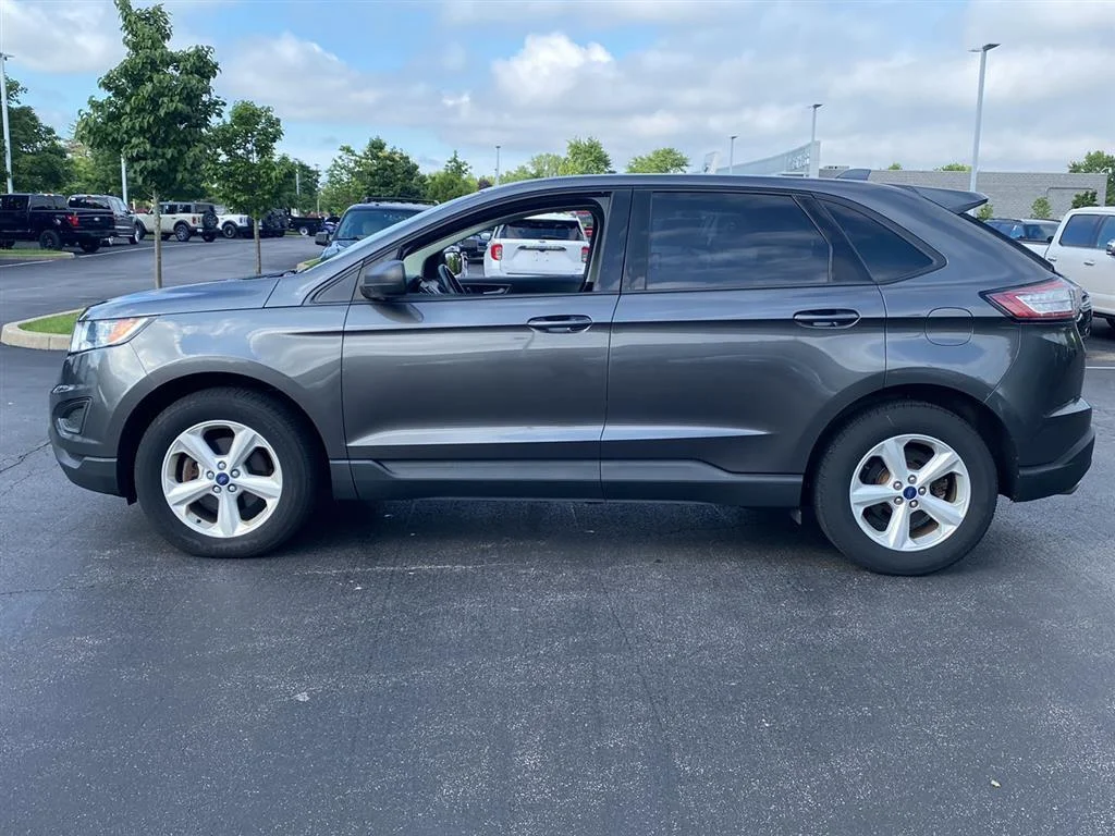 Used 2015 Magnetic Metallic Ford SE image 7