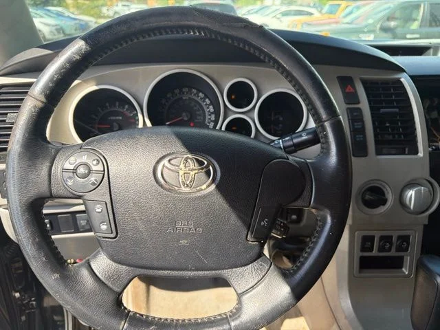 Used 2008 Black Toyota Base image 10