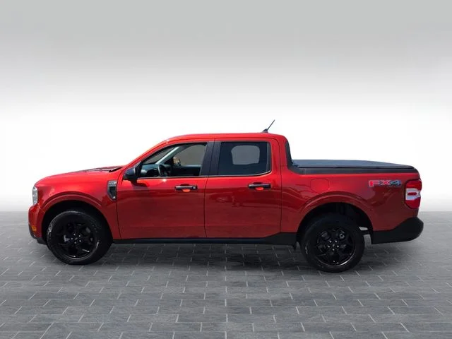 Used 2024 Red Ford XLT image 4