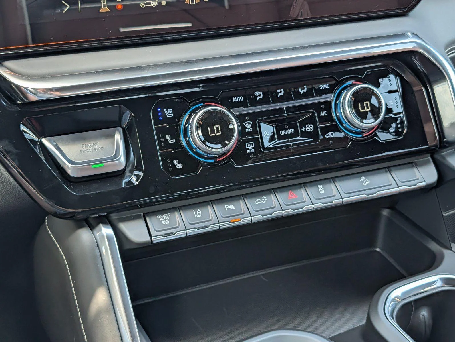 New 2026 Onyx Black GMC Denali Ultimate image 20