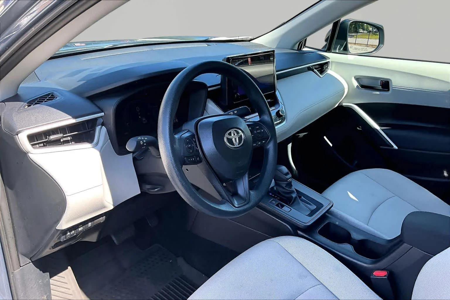 Used 2026 Celestite Toyota L image 18