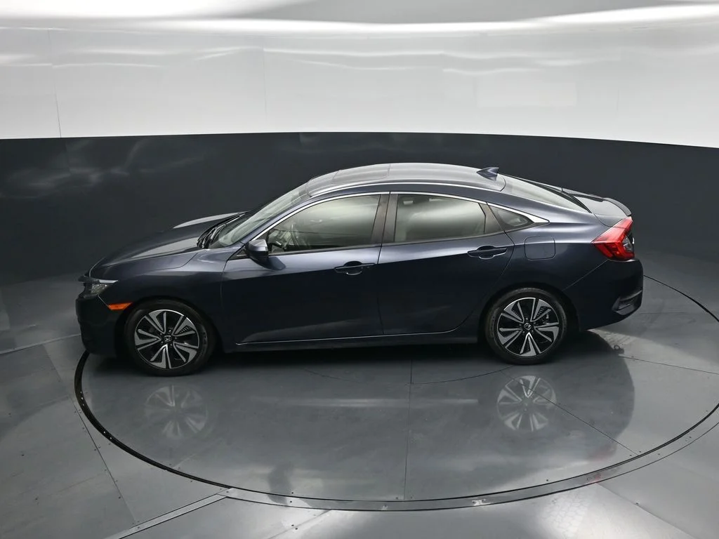Used 2018 Blue Honda EX-T image 38