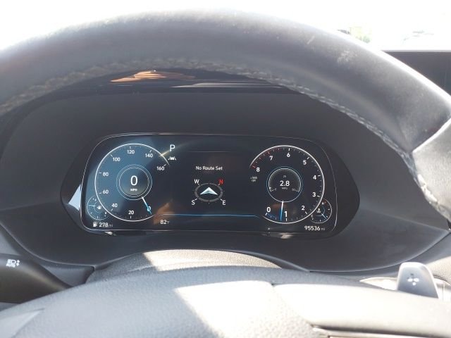 Used 2021 Black Hyundai Limited image 16