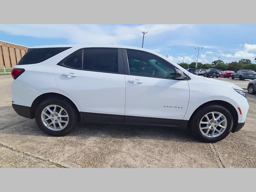 2023 Chevrolet Equinox LS - Photo 36