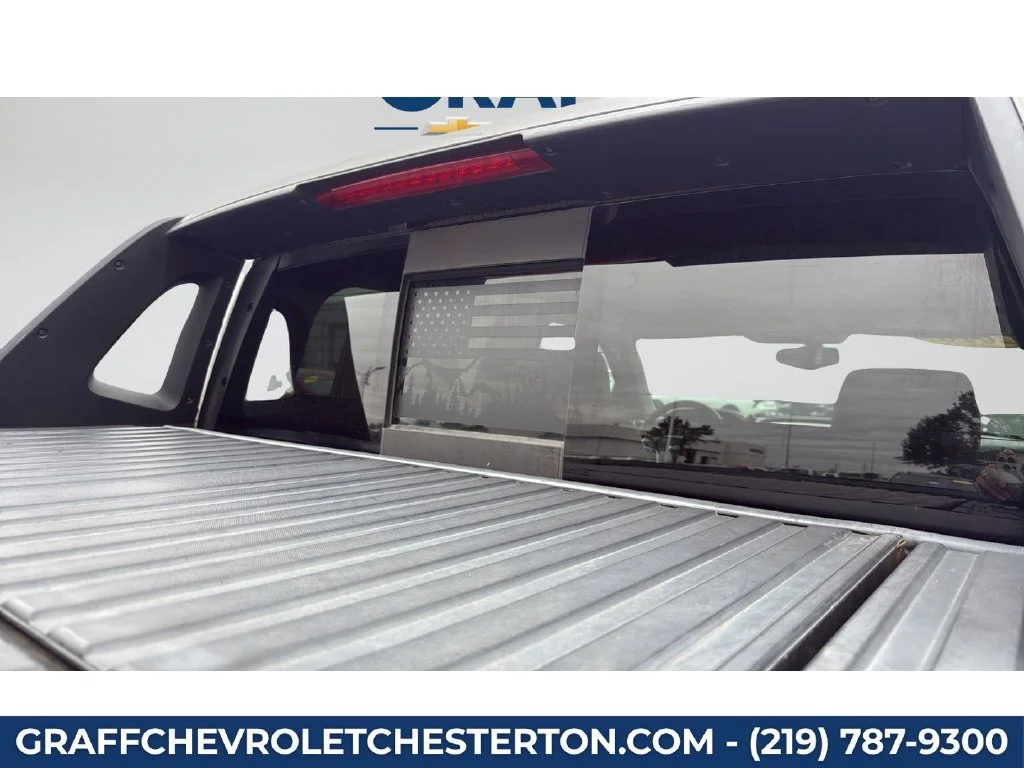 Used 2018 BLACK Chevrolet LTZ image 32