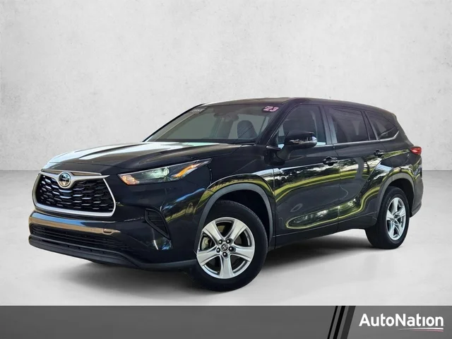 2023 Toyota Highlander L