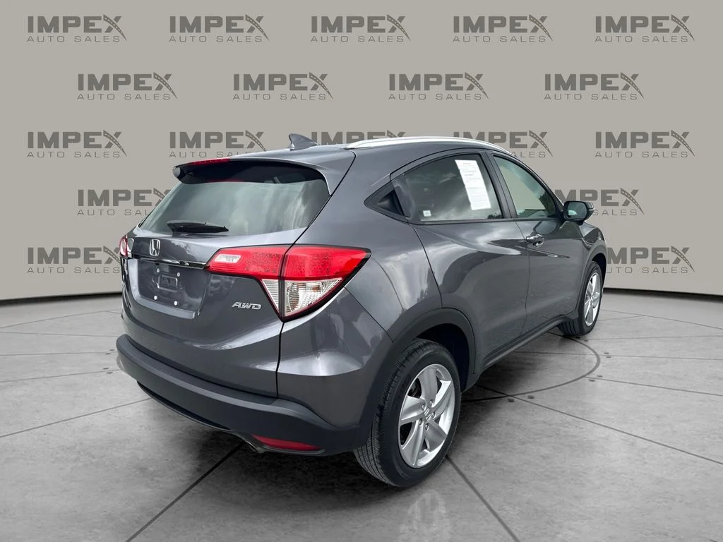Used 2019  Honda EX image 2