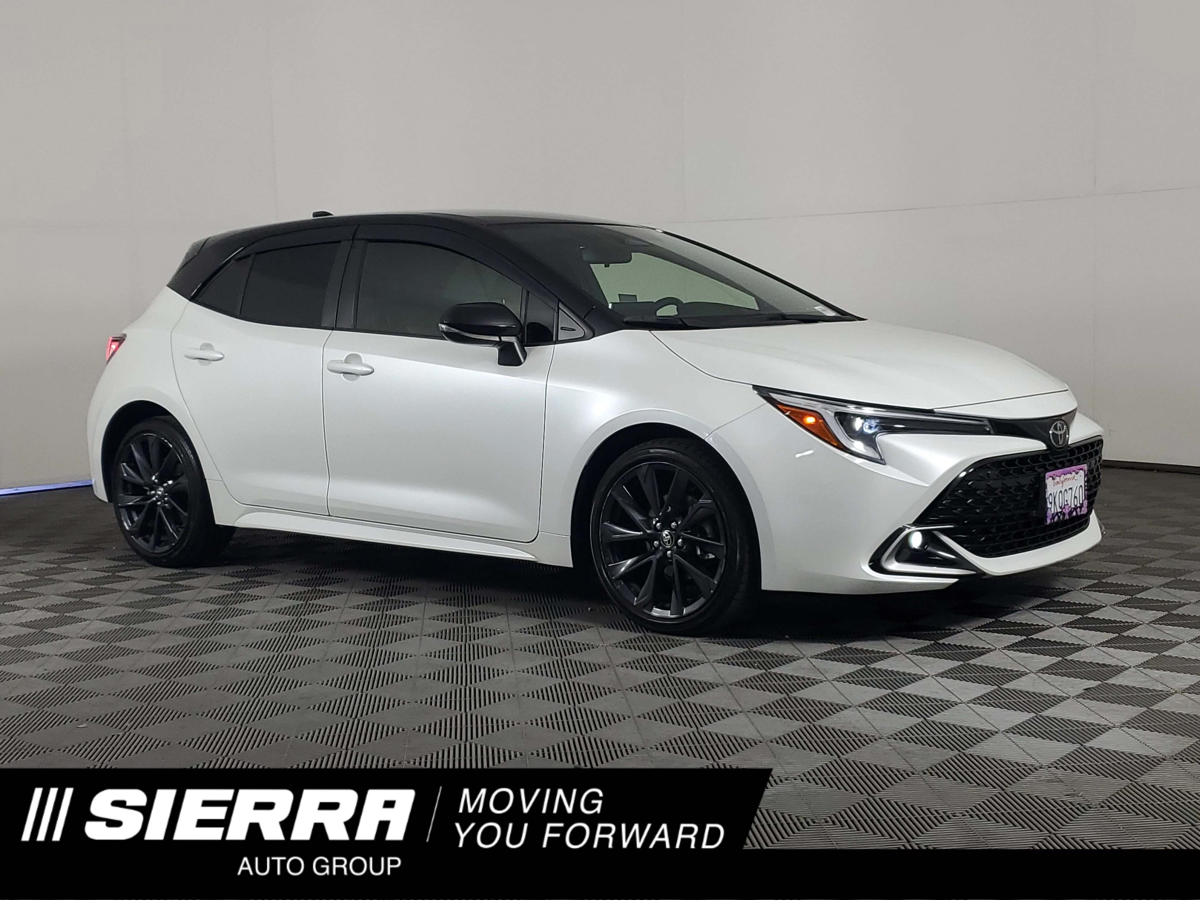 Used 2024 Wind Chill Pearl/Midnight Black Metallic Toyota XSE image 1