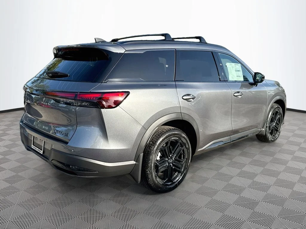New 2027 GRAPHITE SHADOW INFINITI Sport AWD image 5