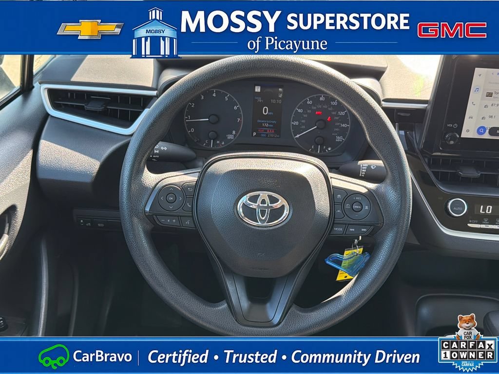 2025 Toyota Corolla LE - Photo 17