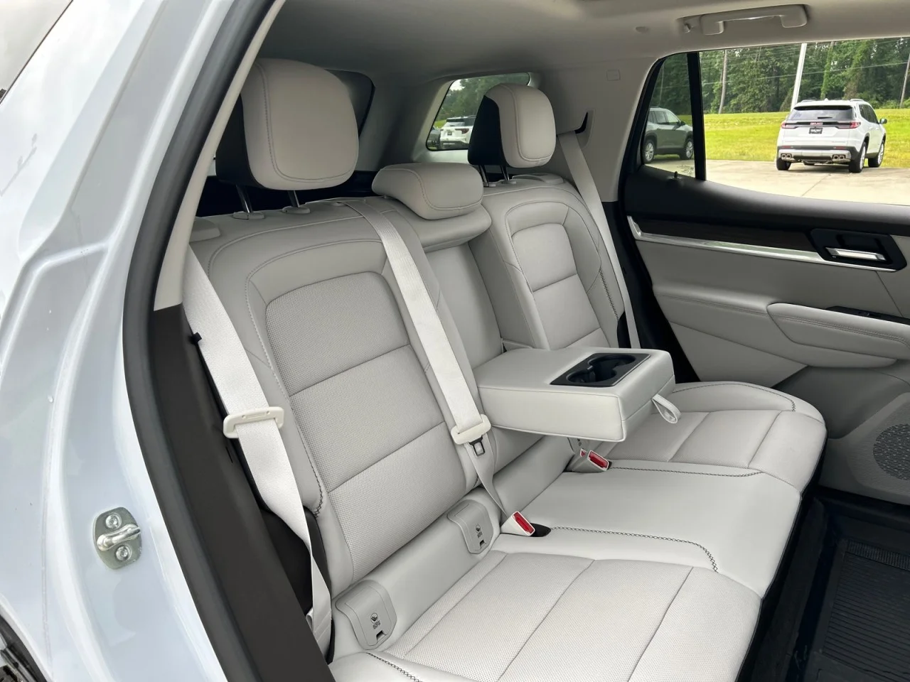 2026 GMC Terrain Denali - Photo 18