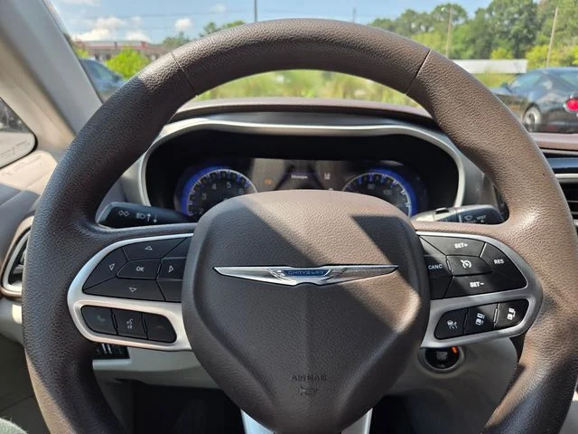 Used 2019 White Chrysler Touring Plus image 26