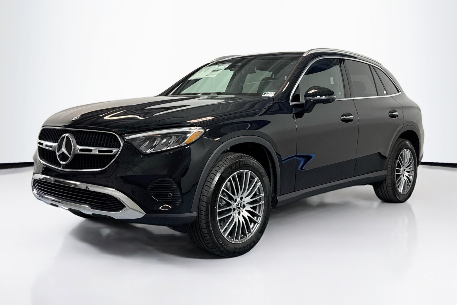 New 2026 Black Mercedes-Benz GLC 300 image 1