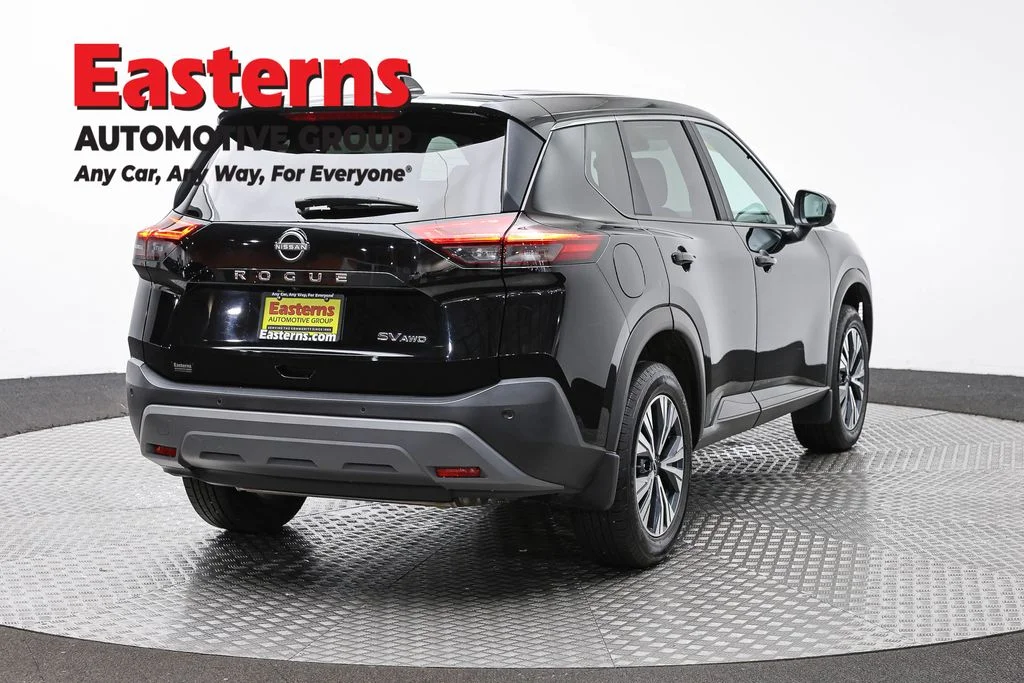 Used 2023 Black Nissan SV image 5