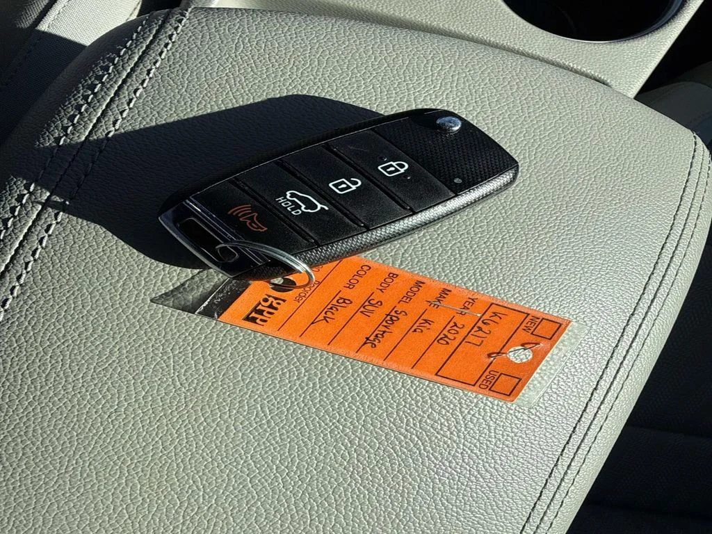 Used 2020 Red Kia LX image 26