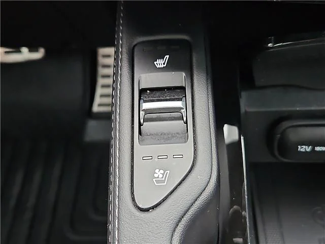Used 2024 White KIA SX-Prestige X-Line All-Wheel Drive image 16