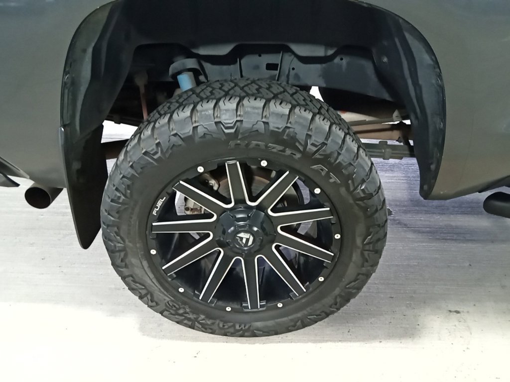 Used 2019 Magnetic Gray Metallic Toyota SR5 image 14
