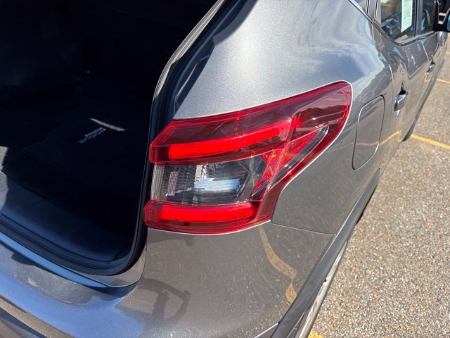 Used 2020 Gray Nissan S image 8